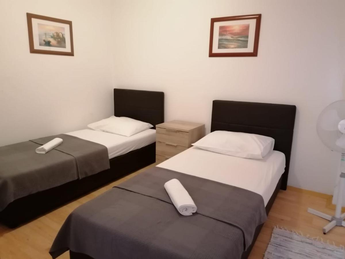 Holliday Apartment In Zadar, Croatia Esterno foto